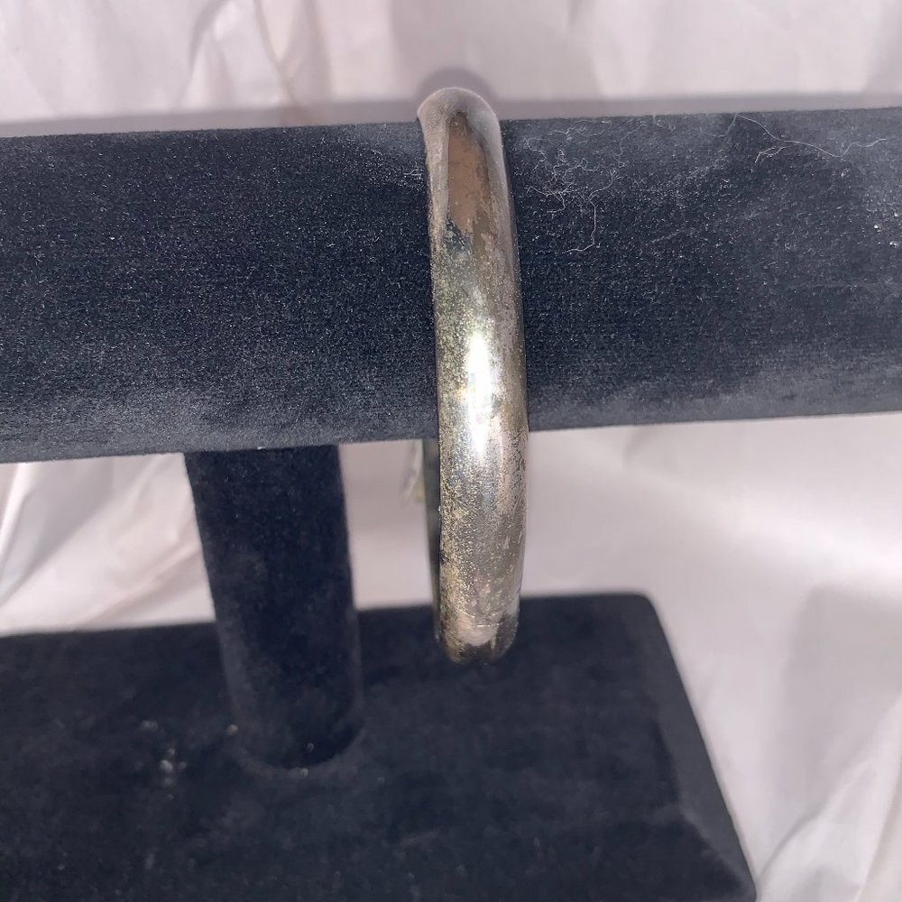 Elegant Silver Bracelet